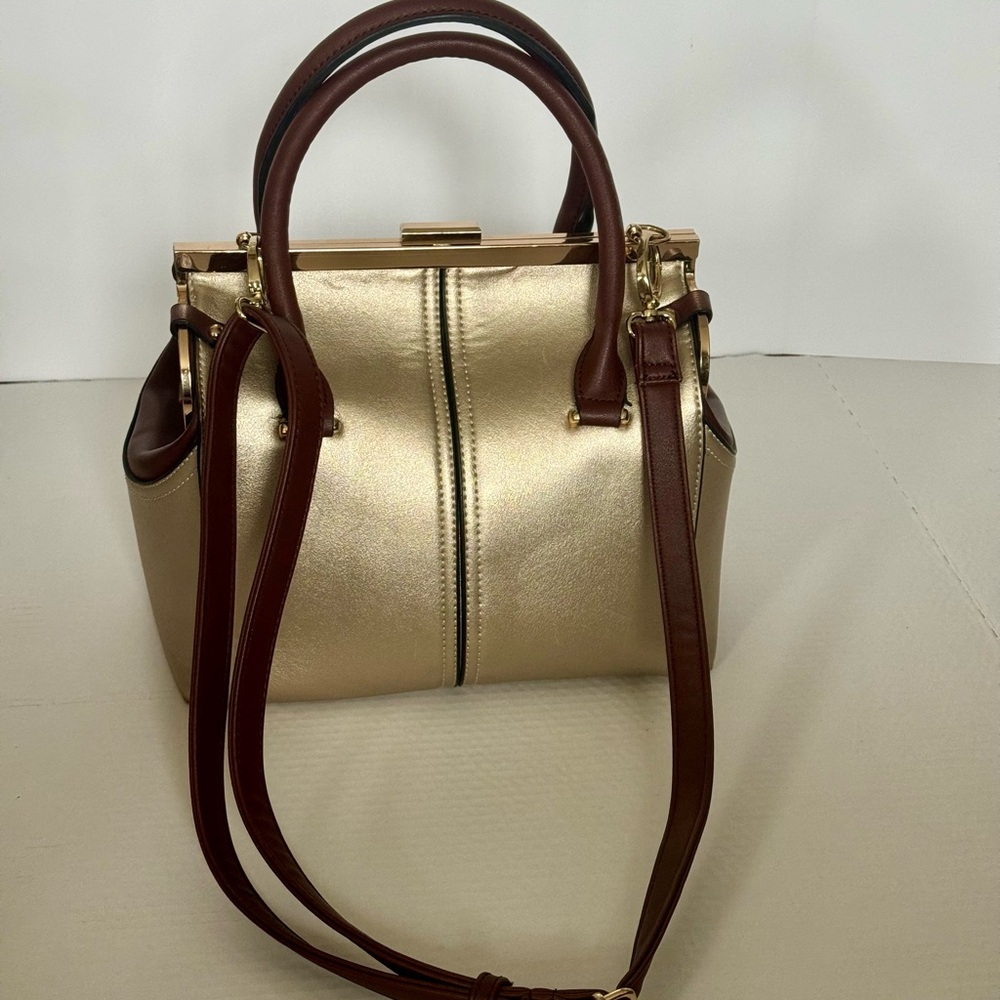 Elegant Gold and Rich Brown doctors bag style handbag - Picture 2 of 4